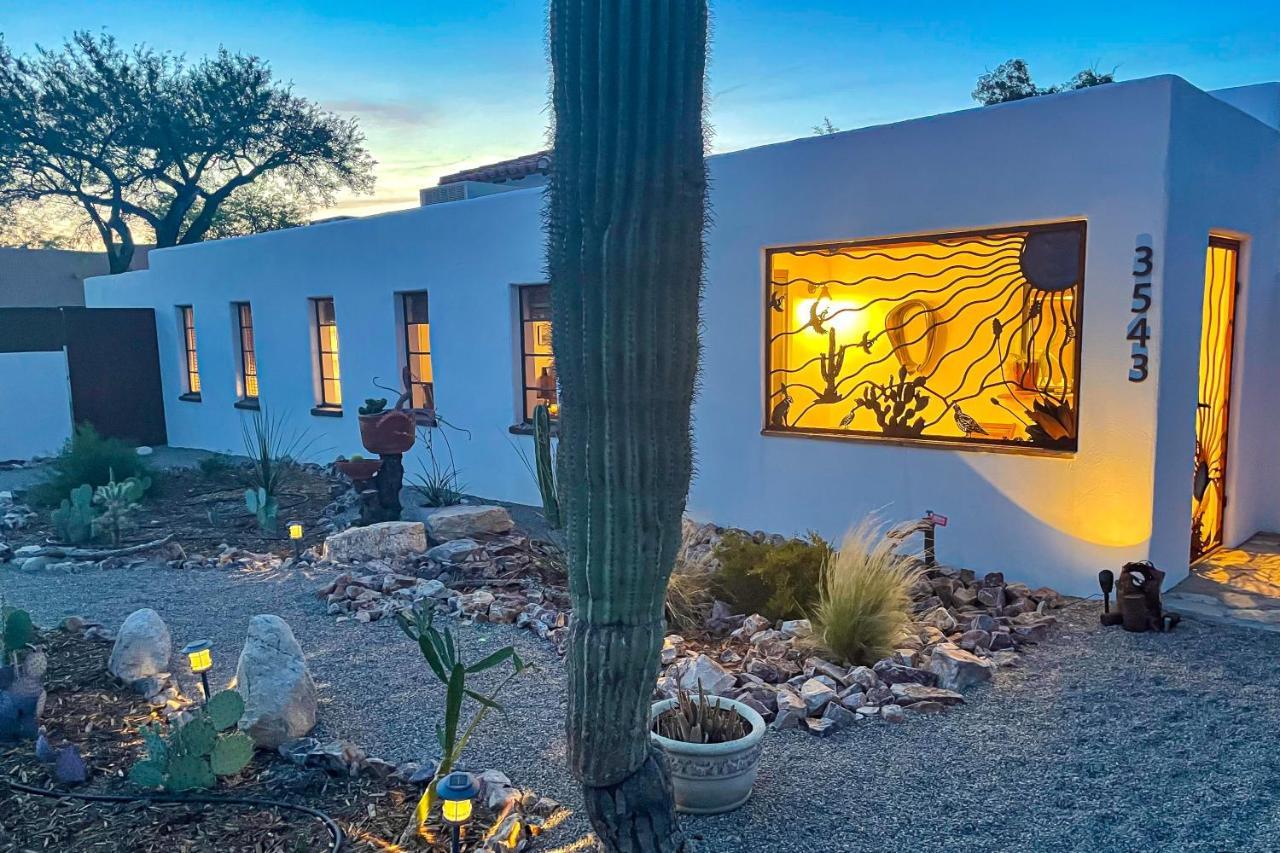 The Urban Ranch Villa Tucson Exterior photo